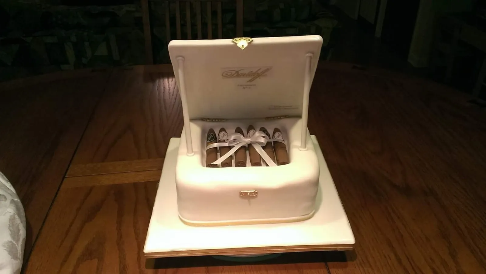Sculpted jewellery box cake with fondant lid and satin lining